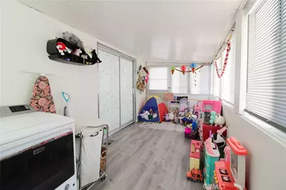 11401 Topanga Canyon Boulevard #80, Chatsworth, CA 91311 - Photo 19