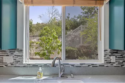 29306 Kelly Court, Canyon Country, CA 91387 - Photo 13