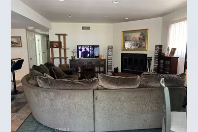 20323 Kinzie Street, Chatsworth, CA 91311 - Photo 5