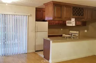 18530 Hatteras St, Tarzana, CA 91356 - Photo 1