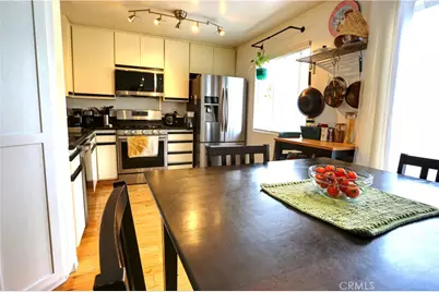 7702 Via Napoli #66, Burbank, CA 91504 - Photo 11