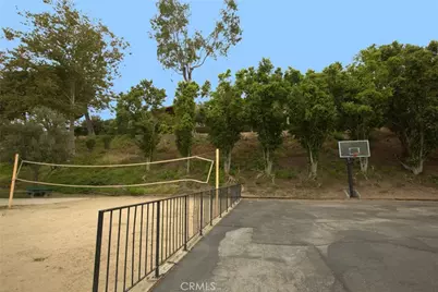 7702 Via Napoli #66, Burbank, CA 91504 - Photo 5