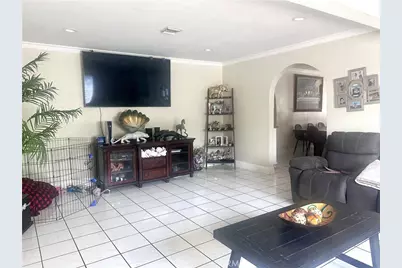 20551 Saticoy Street, Winnetka, CA 91306 - Photo 9