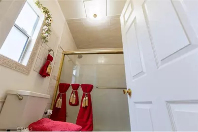 11465 Fox Hollow Lane, Pacoima, CA 91331 - Photo 15