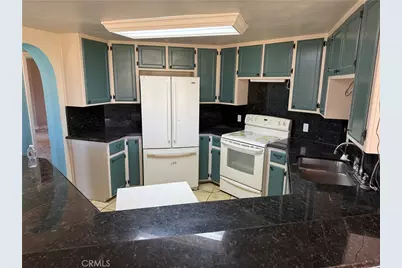 18901 Pinehurst Pl, Tehachapi, CA 93561 - Photo 5