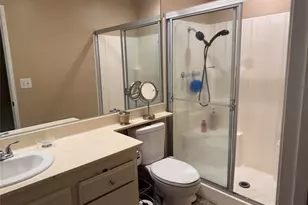 24389 La Glorita Cir, Newhall, CA 91321 - Photo 21