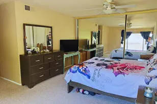 24389 La Glorita Cir, Newhall, CA 91321 - Photo 15