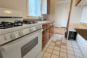 901 N El Centro Ave, Los Angeles, CA 90038 - Photo 11