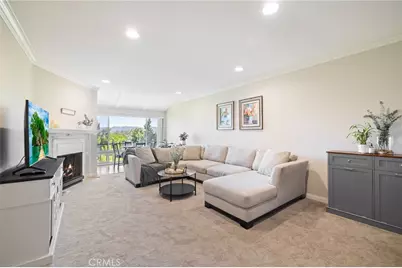 12830 Burbank Boulevard #307, Valley Village, CA 91607 - Photo 3
