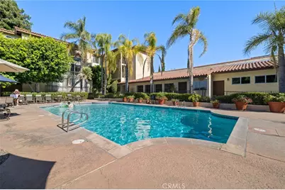 12830 Burbank Boulevard #307, Valley Village, CA 91607 - Photo 19
