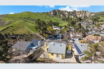 31906 Green Hill Drive, Castaic, CA 91384 - Photo 39