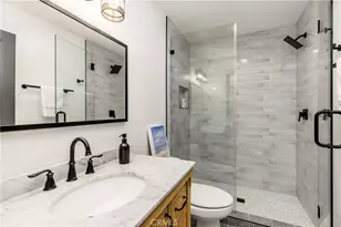 6032 County Oak Rd, Woodland Hills, CA 91367 - Photo 47