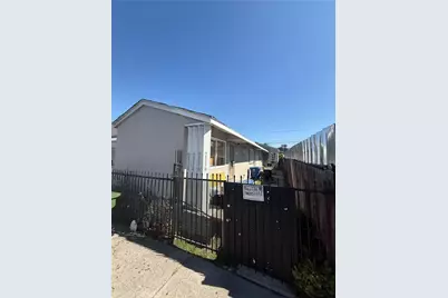 2114 W Florence Avenue, Los Angeles, CA 90047 - Photo 1