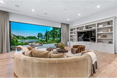 2100 Stratford Circle, Los Angeles, CA 90077 - Photo 23