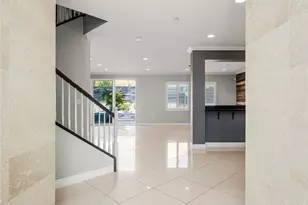 28002 Kenny Ln, Saugus, CA 91350 - Photo 7