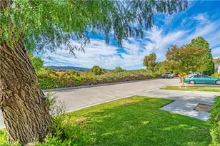 20073 Edgewater Dr, Canyon Country, CA 91351 - Photo 35
