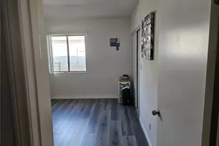 8446 Bradley Ave, Los Angeles, CA 91352 - Photo 17