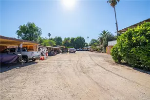7645 Wilbur Ave, Reseda, CA 91335 - Photo 23