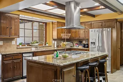 8560 Cherokee Drive, Downey, CA 90241 - Photo 13