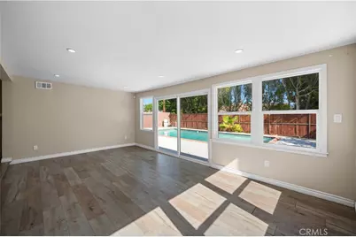 7736 Bellaire Avenue, North Hollywood, CA 91605 - Photo 5