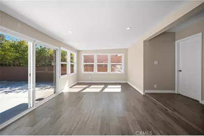 7736 Bellaire Avenue, North Hollywood, CA 91605 - Photo 11