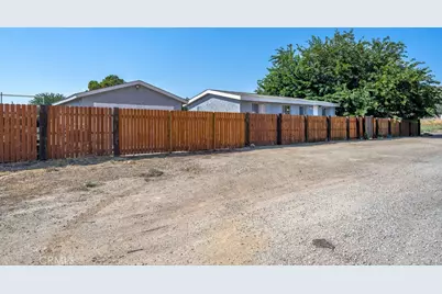 1120 Harold Ash Avenue, Palmdale, CA 93550 - Photo 1