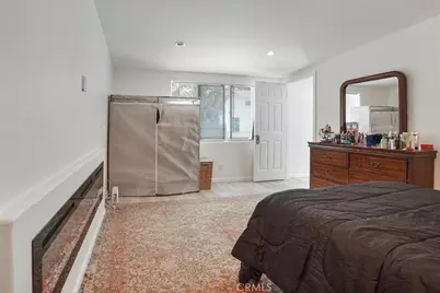 18352 Bessemer Street, Tarzana, CA 91335 - Photo 23