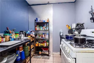 6402 Graves Ave, Van Nuys, CA 91406 - Photo 29