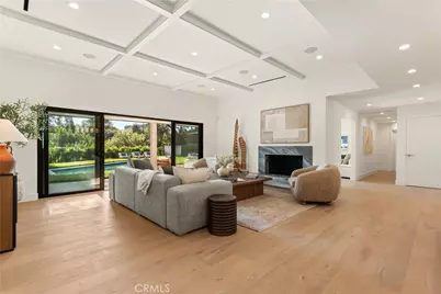 4041 Sapphire Drive, Encino, CA 91436 - Photo 7