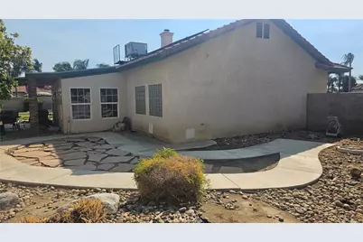 306 Portola Court, Bakersfield, CA 93314 - Photo 3