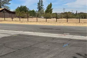 308 E Ave R8, Palmdale, CA 93550 - Photo 15