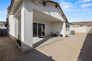 18134 Outlook Wy, Canyon Country, CA 91350 - Photo 43