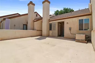 1840 E Ave J2, Lancaster, CA 93535 - Photo 15