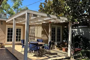 4910 Willowcrest Ave, Toluca Lake, CA 91601 - Photo 21