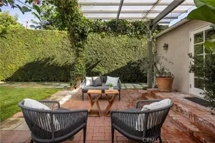 12139 Hollyglen Pl, Studio City, CA 91604 - Photo 53