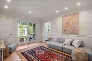 12139 Hollyglen Pl, Studio City, CA 91604 - Photo 25