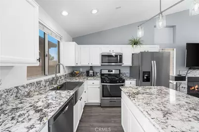 1040 Fairwind Avenue, Rosamond, CA 93560 - Photo 31