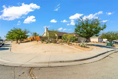 1016 Armstrong Avenue, Rosamond, CA 93560 - Photo 5