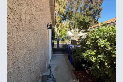 23456 Thornewood Drive, Newhall, CA 91321 - Photo 37