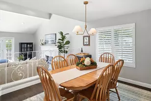 23456 Thornewood Dr, Newhall, CA 91321 - Photo 9