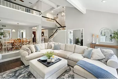 23456 Thornewood Drive, Newhall, CA 91321 - Photo 5