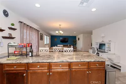 44267 Stadium Court, Lancaster, CA 93535 - Photo 11