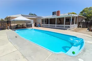 26327 Dartmouth St, Hemet, CA 92544 - Photo 17