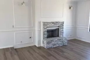 15682 Kingswood Dr, Victorville, CA 92395 - Photo 11