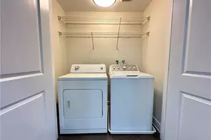 24595 Town Center Dr, Valencia, CA 91355 - Photo 19