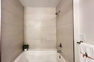 24595 Town Center Dr, Valencia, CA 91355 - Photo 11