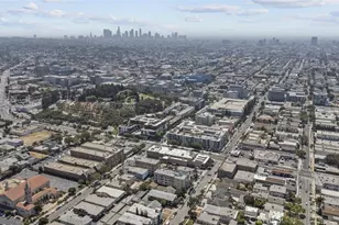 1727 N Kenmore Ave, Los Angeles, CA 90027 - Photo 23