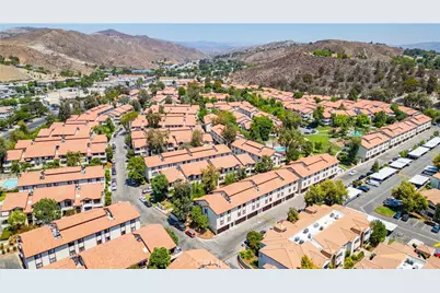 18143 Sundowner Way #959, Canyon Country, CA 91387 - Photo 17