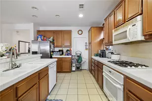 44014 42nd St, Lancaster, CA 93536 - Photo 9