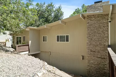 5102 Medina Road, Woodland Hills, CA 91364 - Photo 11